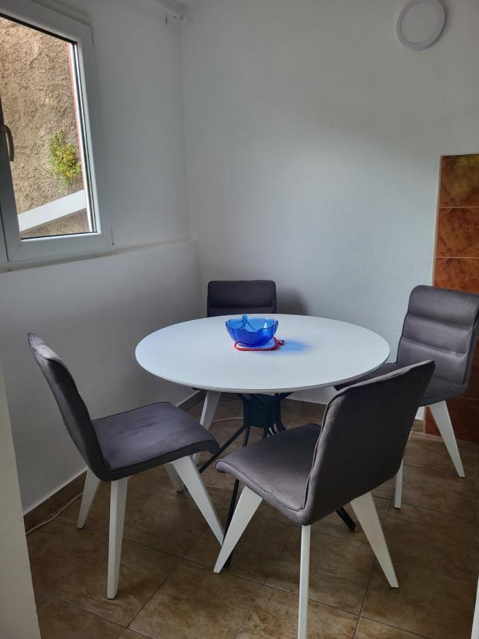 Apartment Novi Central ヘルツェグ・ノヴィ エクステリア 写真