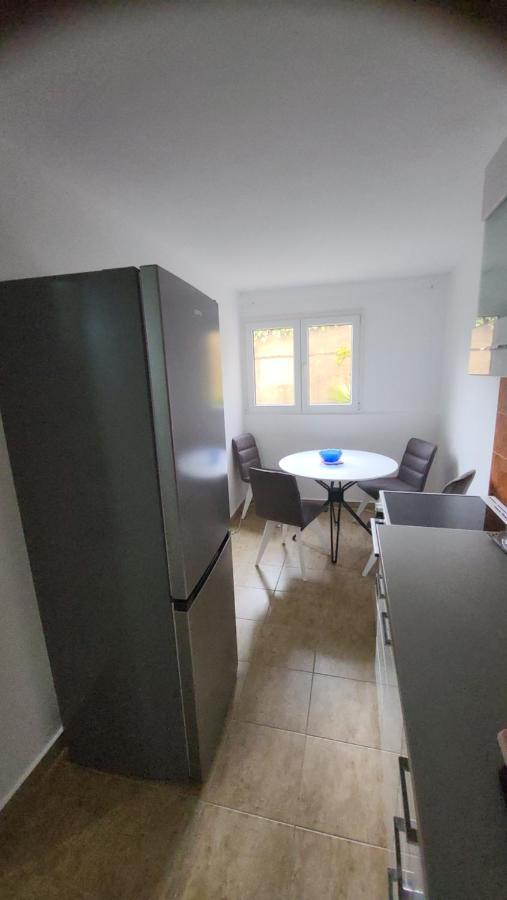 Apartment Novi Central ヘルツェグ・ノヴィ エクステリア 写真