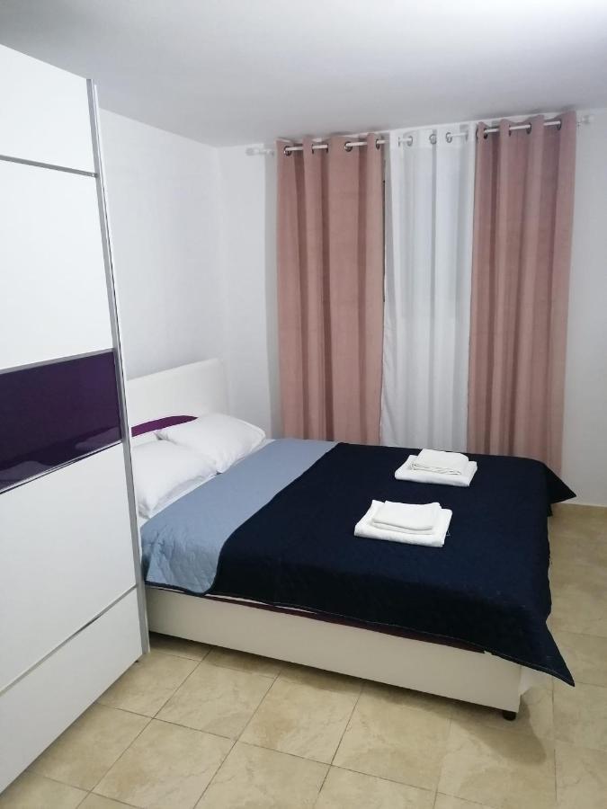 Apartment Novi Central ヘルツェグ・ノヴィ エクステリア 写真